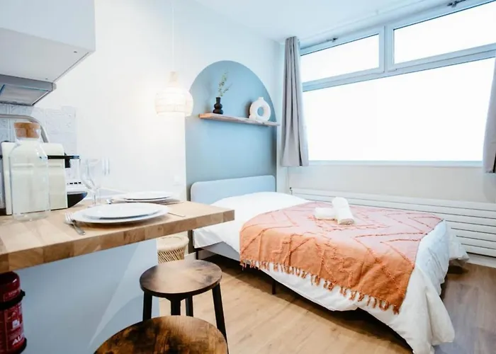 Cosy Appart Hotel Next To Paris